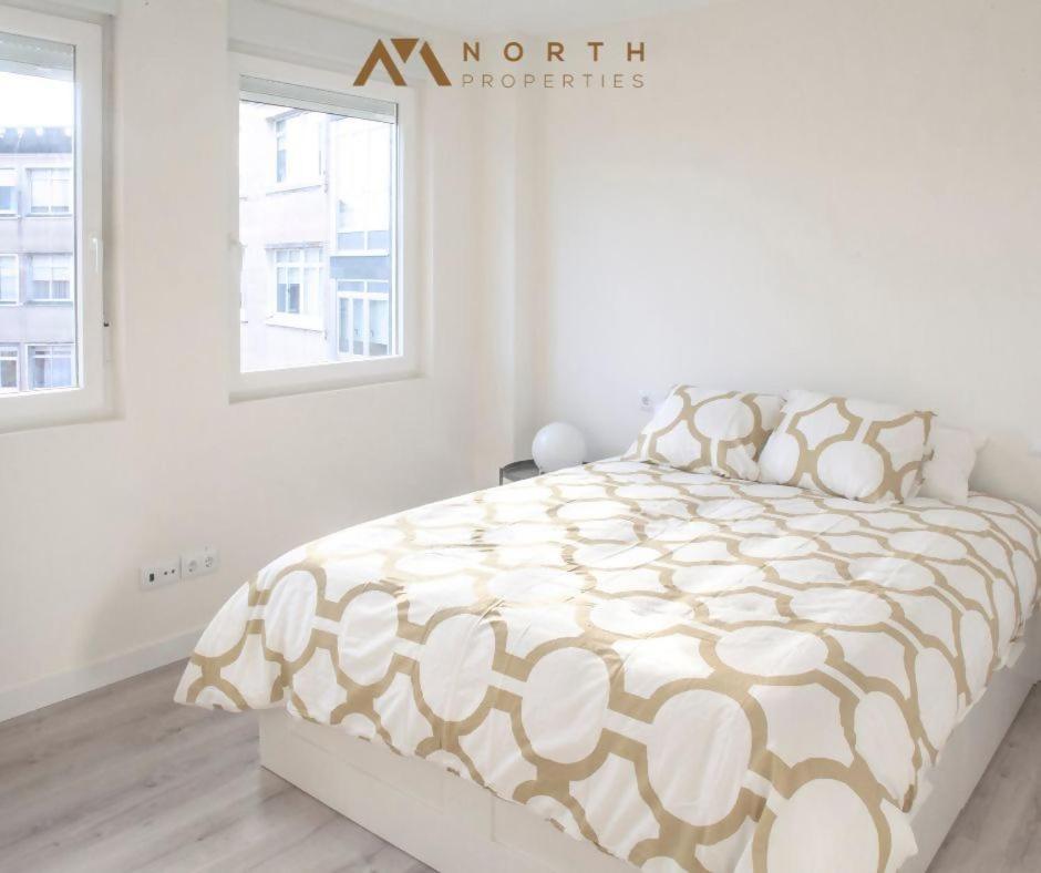 Apartamento Roncudo 3º Planta A Coruña Kültér fotó