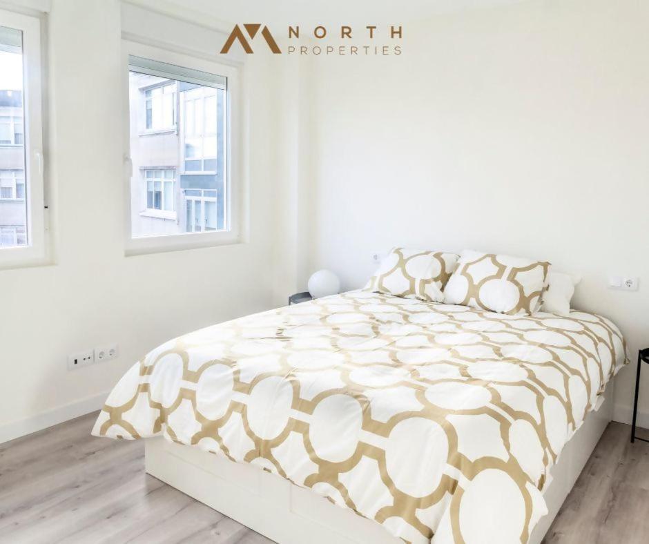 Apartamento Roncudo 3º Planta A Coruña Kültér fotó
